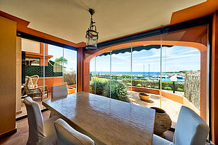 4. Dining area with view